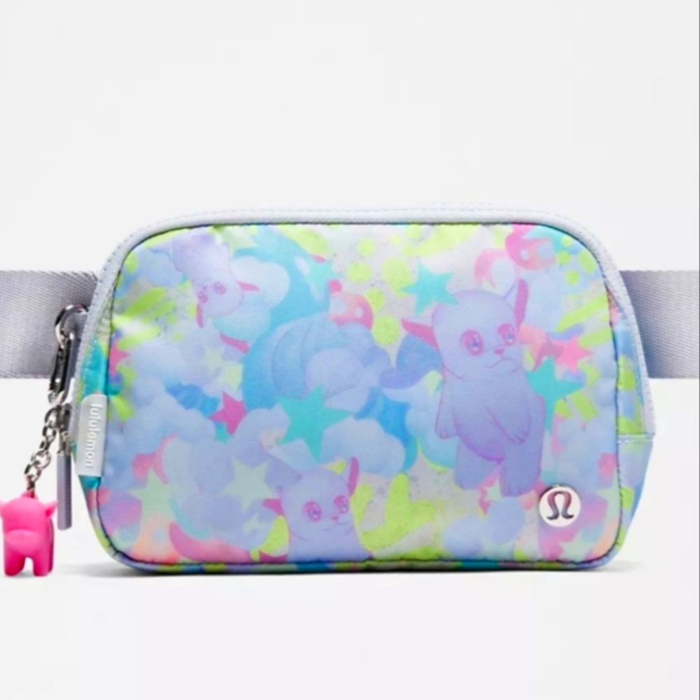 NWT RARE LIMITED EDITION ONLINE EXCLUSIVE LULULEMON X So Youn Lee Colab Belt Bag - Picture 2 of 11